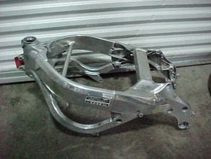 2000 Honda CBR f4 frame