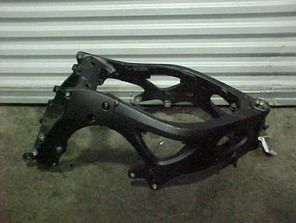 2004 YAMAHA R6 FRAME.